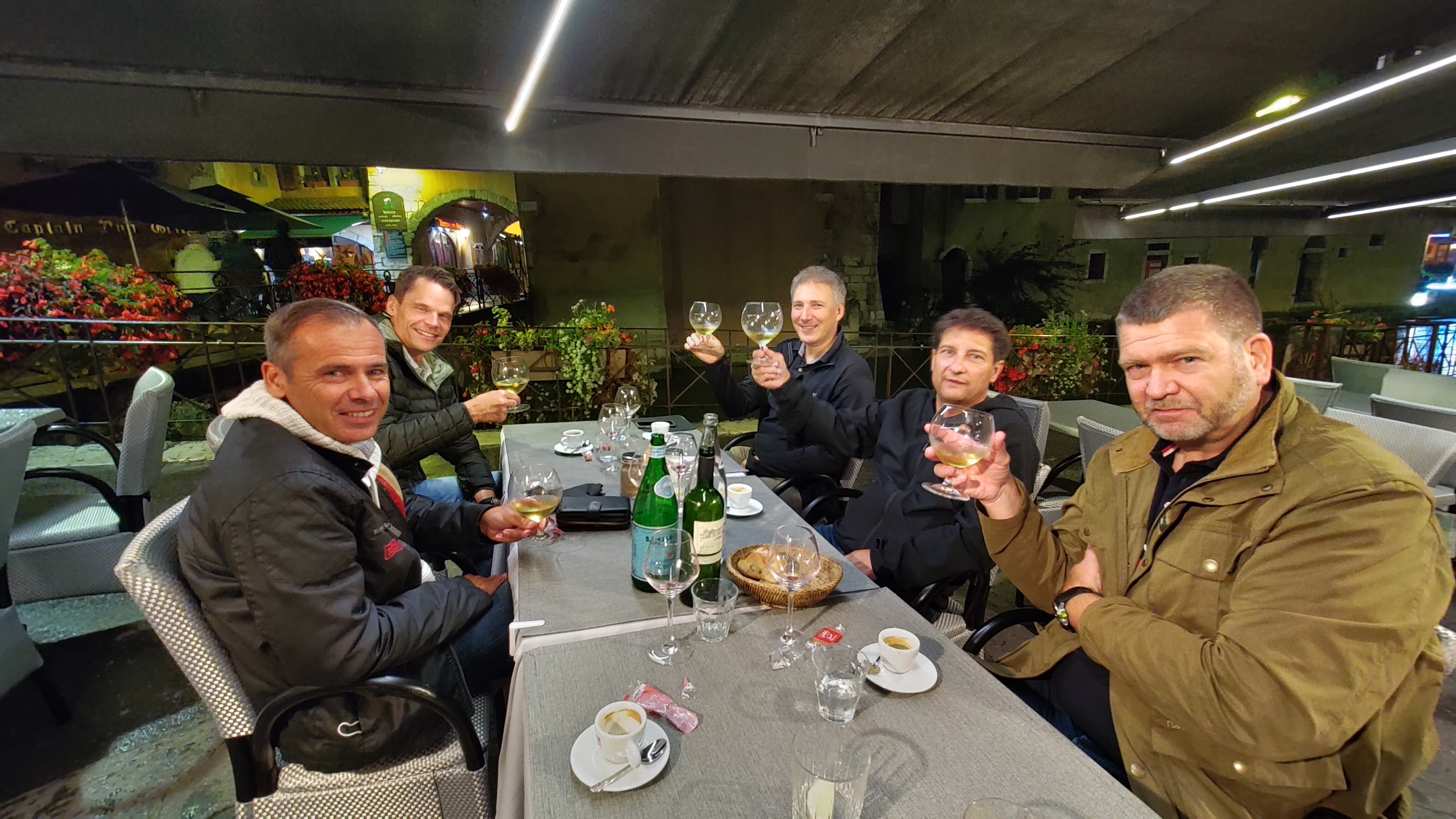 IMG_20210916_225952_hdr
